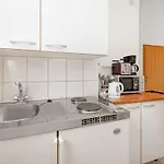 Brodarica Apartments アパート ブロダリツァ
