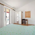 Brodarica Apartments *