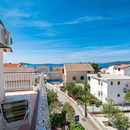 Brodarica Apartments 公寓 布罗达里卡