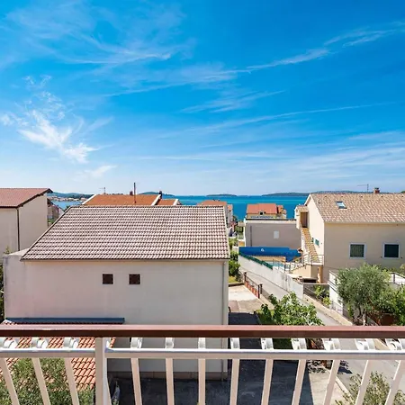 Brodarica Apartments 公寓