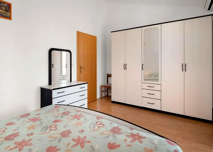 公寓 Brodarica Apartments