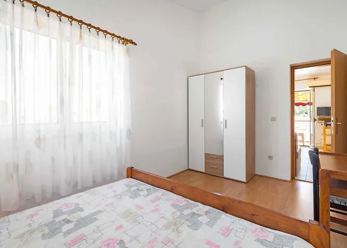 Brodarica Apartments 公寓